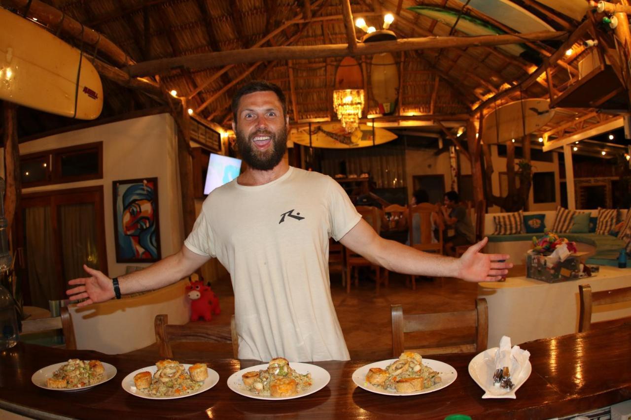 Sirena Surf Lodge Miramar Nicaragua ภายนอก รูปภาพ