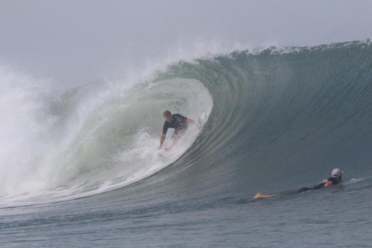 Sirena Surf Lodge Miramar Nicaragua ภายนอก รูปภาพ