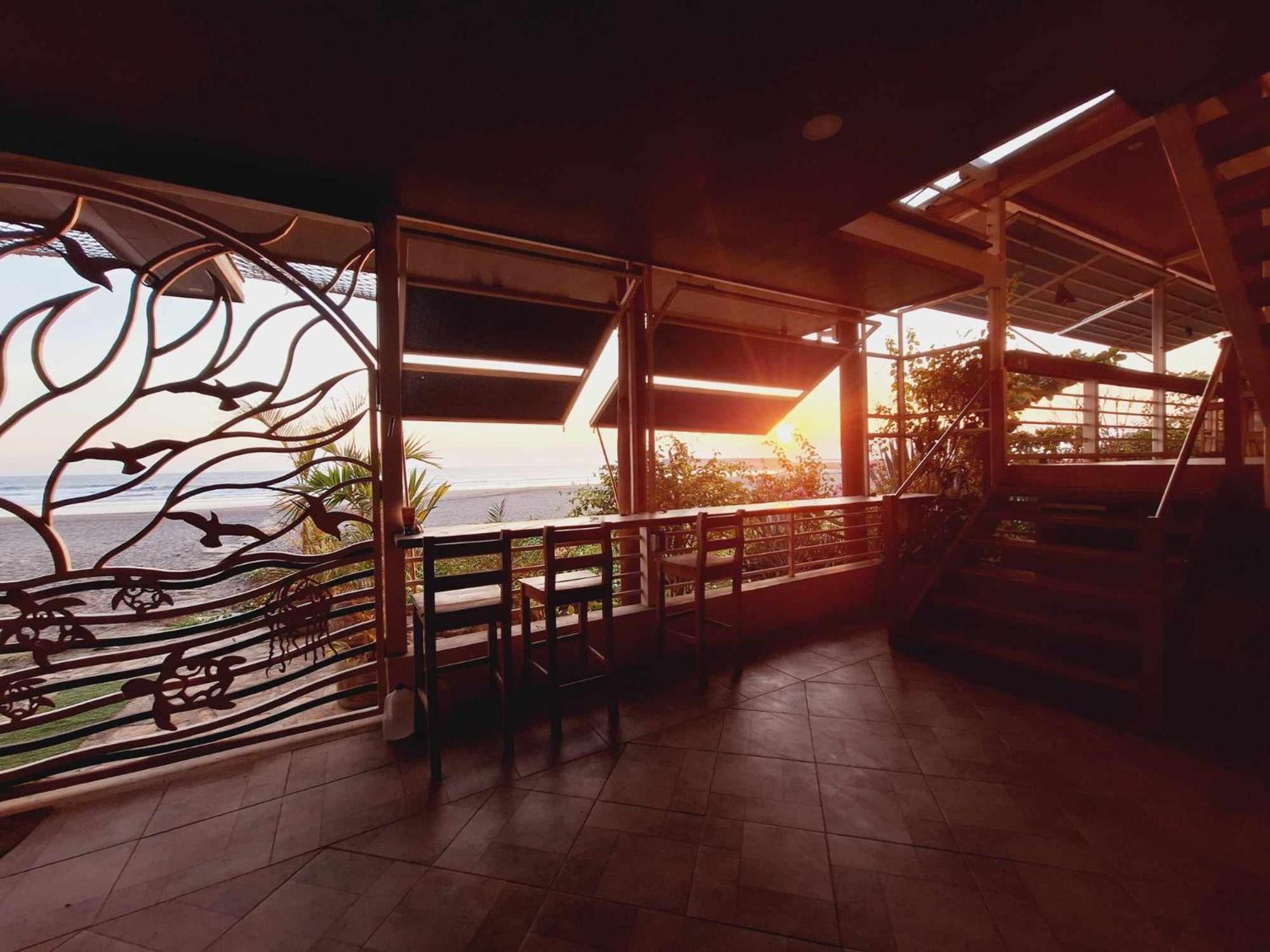 Sirena Surf Lodge Miramar Nicaragua ภายนอก รูปภาพ