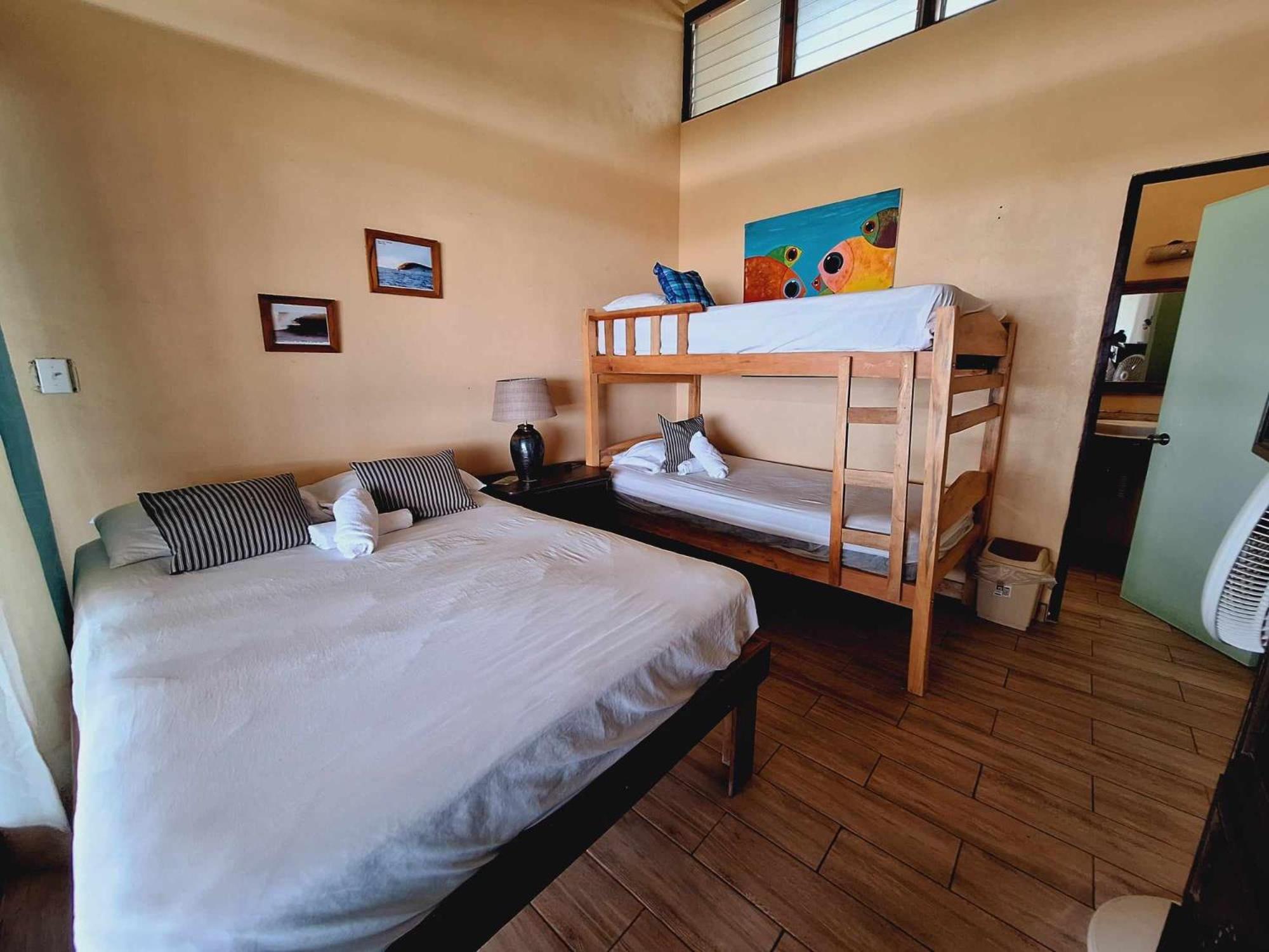 Sirena Surf Lodge Miramar Nicaragua ภายนอก รูปภาพ