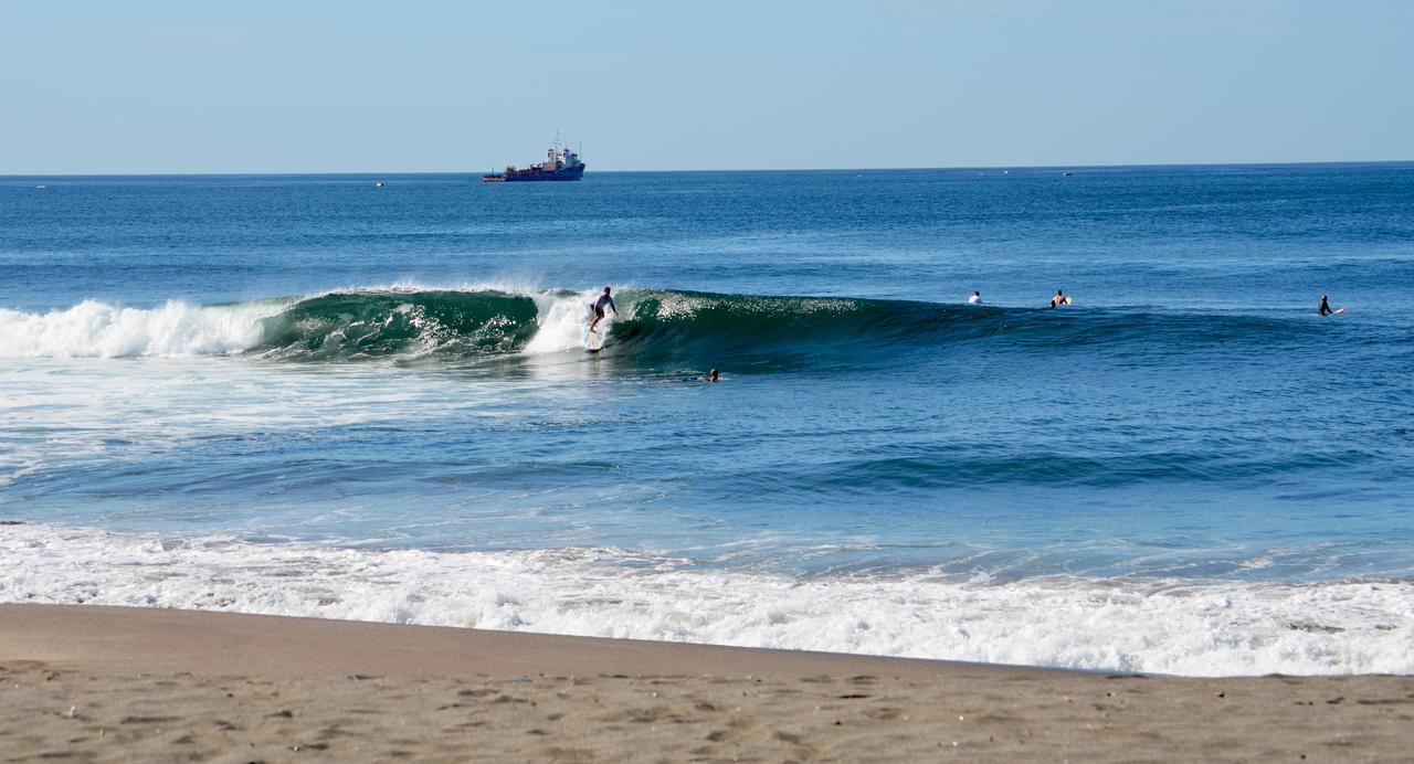 Sirena Surf Lodge Miramar Nicaragua ภายนอก รูปภาพ