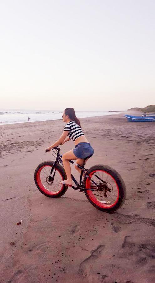 Sirena Surf Lodge Miramar Nicaragua ภายนอก รูปภาพ